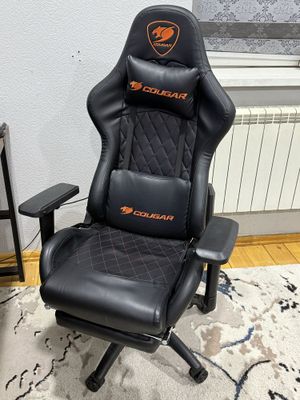 Продам Игровое Кресло Cougar black Armor one