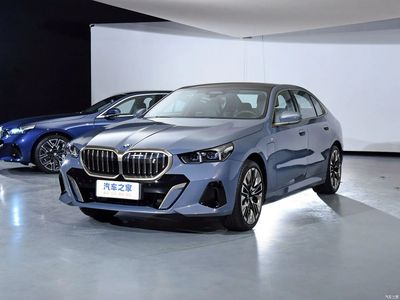 BMW I5 year 2025