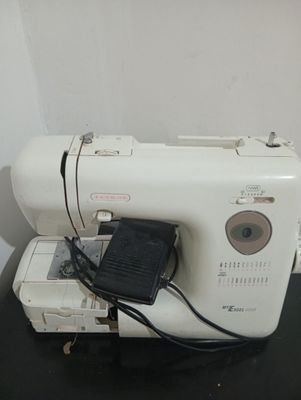 Janome My Excel 4023 Sotladi narxi 900 ming