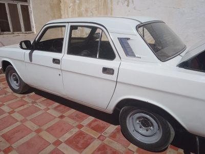 Vaz 24 17 sotiladi