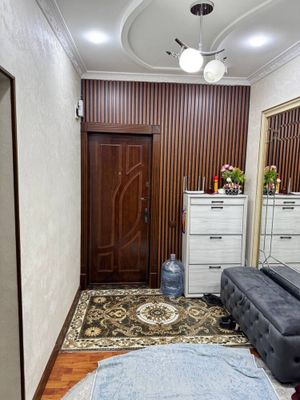 Kvartiraga odam qoyiladi (faqat ayollar), uyda ayol kishi egasi biladi