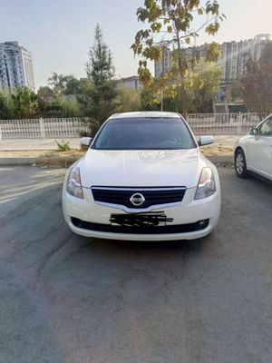 nissan altima. 2.5 mator