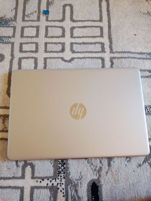 Notebook sotiladi