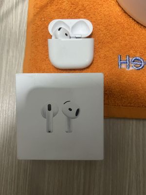 Airpods 4 без ANC продаю