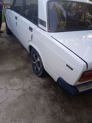 Lada 21 07 bor rialni