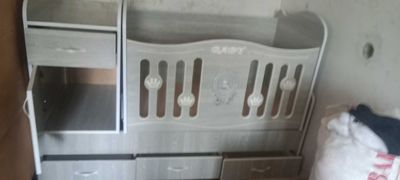 Продается детская кроватка,