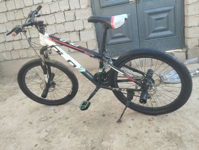 Sportivny velosiped aybi yoq , ko'rinishi urtacha