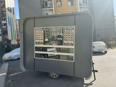 Food truck sotiladi 2100$