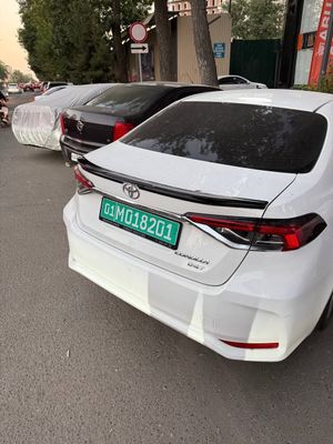 Споллер на Toyota Corolla 2019-23г.в.