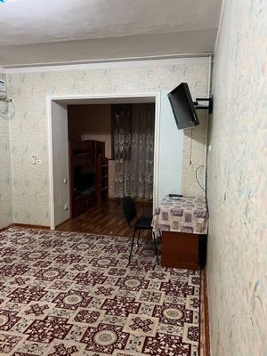 Sheriklikka qizlarga tinchlik metro yonida kvartira