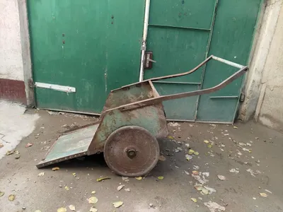 Строительная тачка. Тележка. Tachka. Arova.