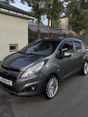 Vessen diska R17 yaxwi
