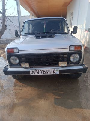 Lada. Niva 4×4..