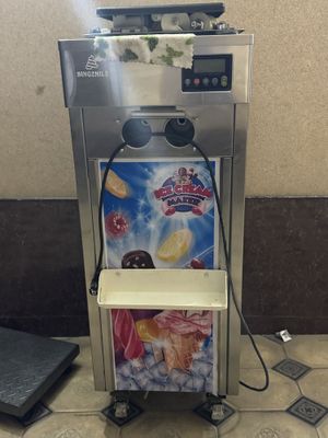 frizer 220V sotiladi
