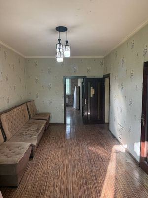 Продаётся Учтепа 11 2комн.в 3. 2этаж.