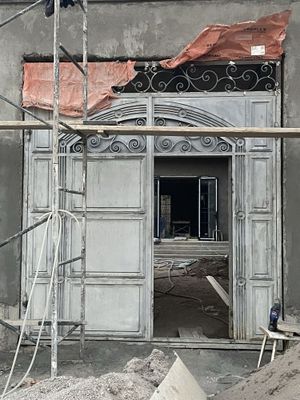 Дарвоза сотилади