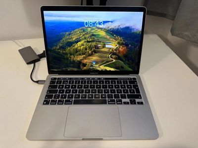 MacBook Pro M1 2020 | 8GB RAM | 256GB SSD | Ideal Holatda!
