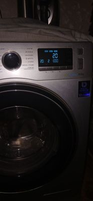 Samsung kir yuvish moshinasi 8 kg.