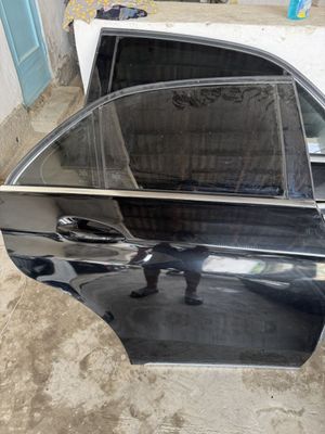 Mercedes e 400 4ta eshik