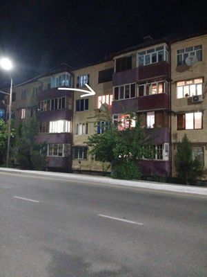 пос.Фарход 3 ком кв на 3 этаже 63 кв 45000&