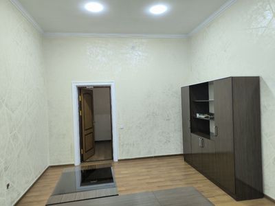 Офис с мебелью на Пионерской