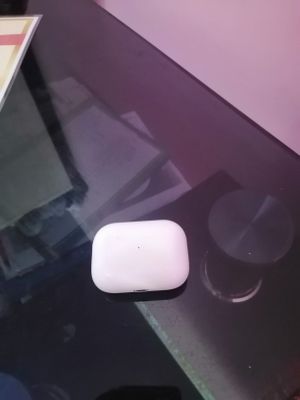 Air pods pro naushnik