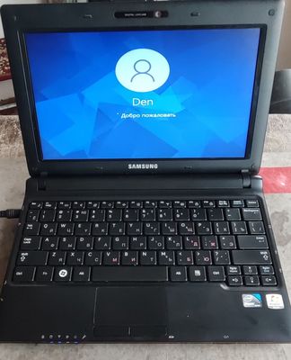 Samsung netbook sotiladi