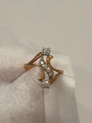 бриллиантовое золотое кольцо. тилла узук