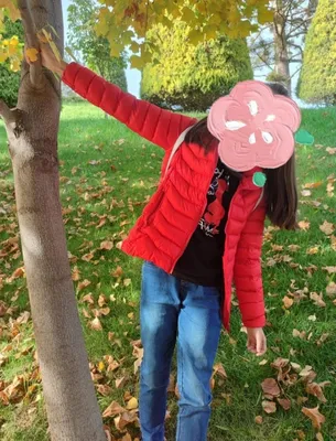 Курточка демисезонная для девочки 7-8л