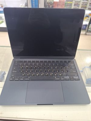 Macbook air m3 8/256 100 %