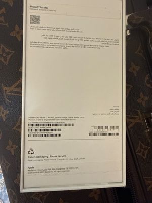New IPhone 17 Pro Max 256 esim orange color