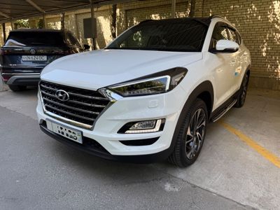 Hyundai Tucson hitrac максимальный комплектация