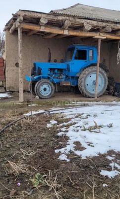 Belarus .MTZ 80.
