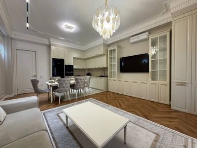 Продается 2х ком. квартира, ЖК Skyline Tower, ор-р: Госпитальный, 72м2