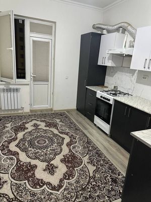 Беруней метро 3 хона оилага