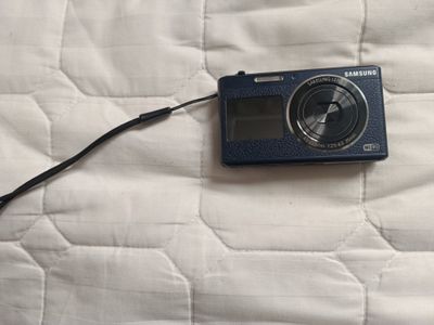 Фотоаппарат Samsung LENS