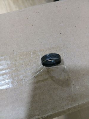 Titanium ring erkaklar uchun