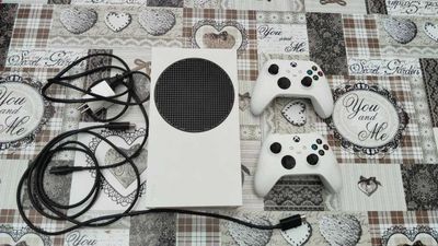 Игровая приставка MICROSOFT XBOX ONE S 1Тб