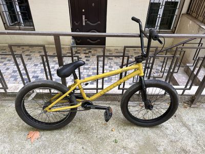 Велосипед BMX HARO Boulevard 20,5