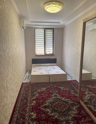 Oybek Metrosi yonida Bezmakler kvartira ijaraga beriladi