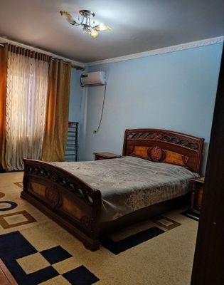 Шайхантахур Тичнлик метро бекати якинида ижарага квартира