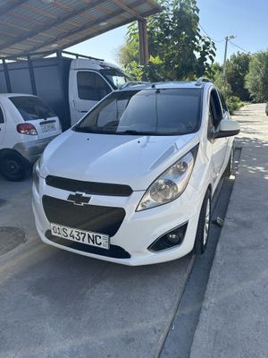 Arenda s vikupom Spark A/T