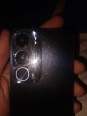 vivo Y19s sotiladi srochni 1 200 min murojat tgdan yozin