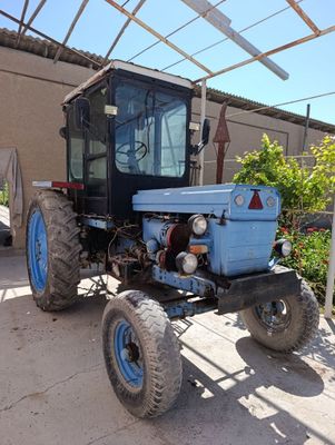 Qishloq hojalik texnikasi traktor T28