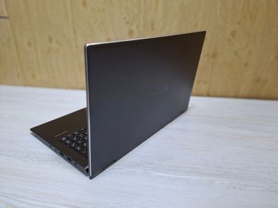 Продается ноутбук Asus