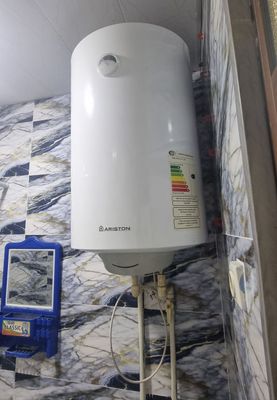 Ariston 500.000 sotiladi аристон