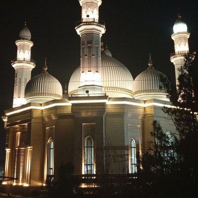 Xovli uy sotiladi (rasm uydan ko'rinishi)