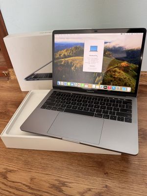 Macbook Pro 2019 13 дюйм i5/8/128GB Touch Bar