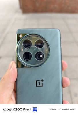 OnePlus 12, Opisaniya Oqi