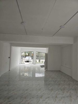 Magazin Arendaga Beriladi